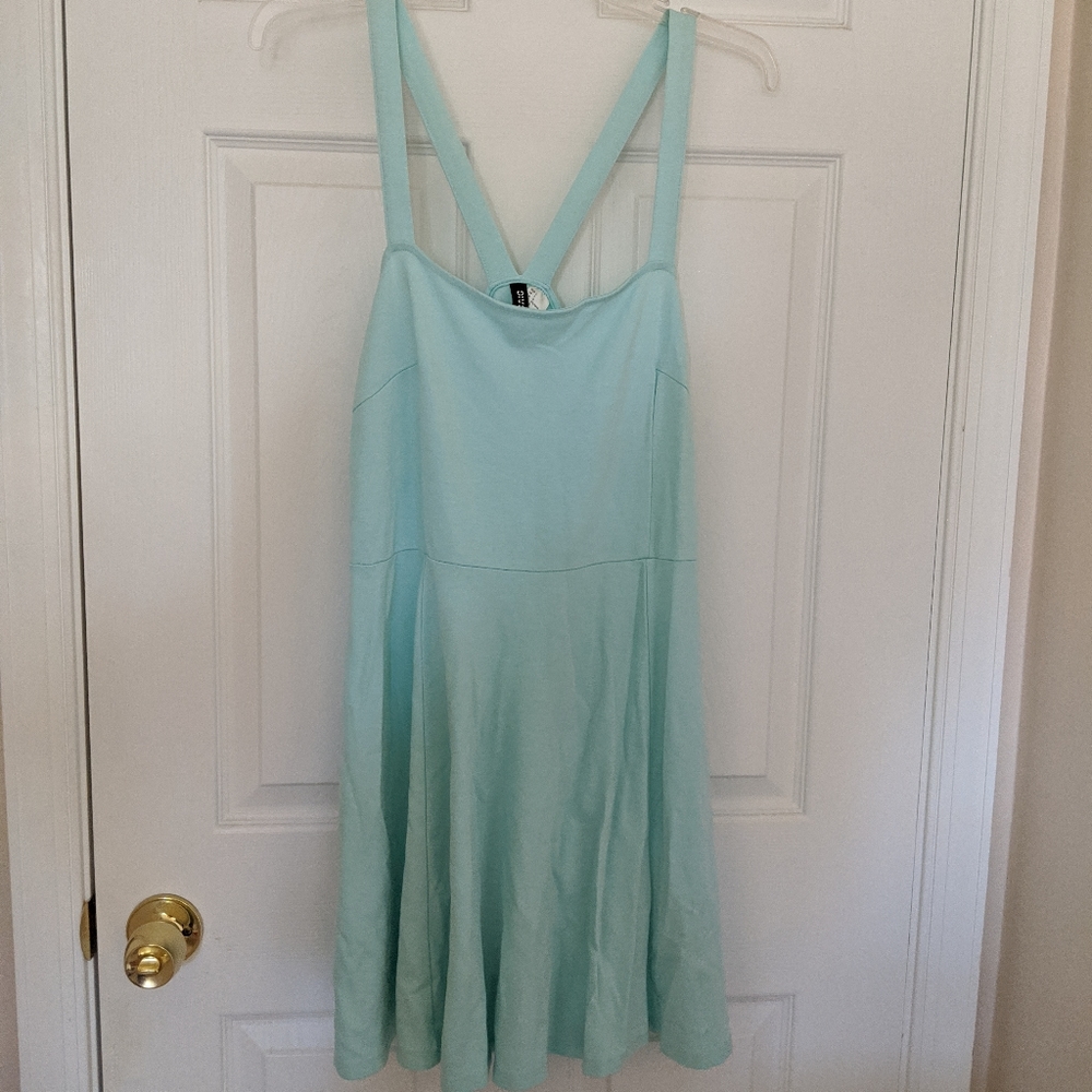 H&M Divided Mint Casual Dress